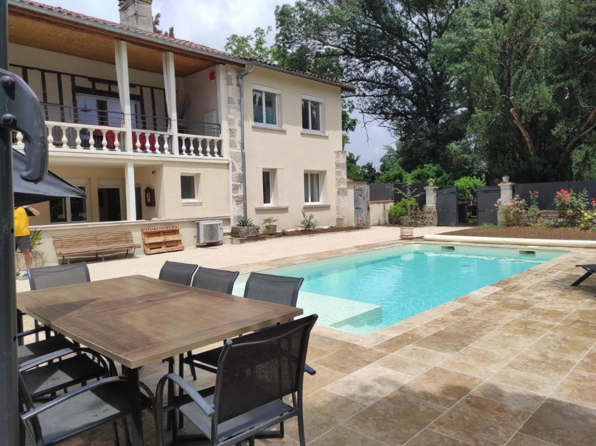Gite Ladeveze Nérac Exterior foto